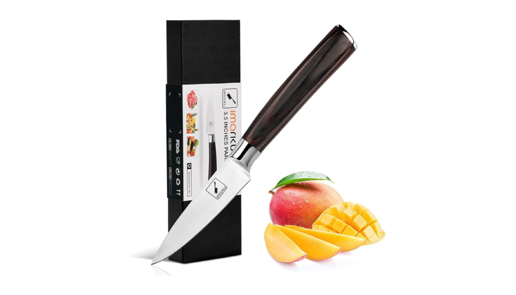 iMarku paring knife slicing a strawberry