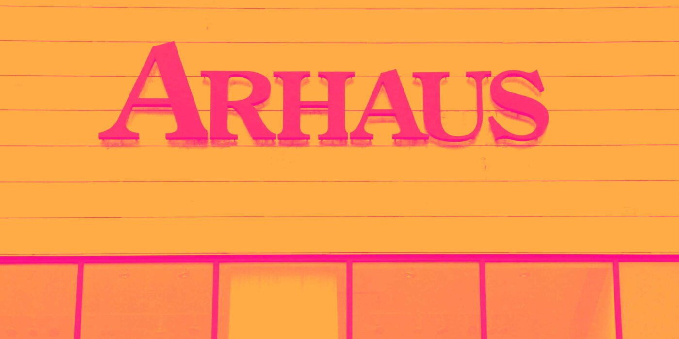 Q1 Earnings Review: Arhaus (NASDAQ:ARHS) vs Home Furniture Stocks