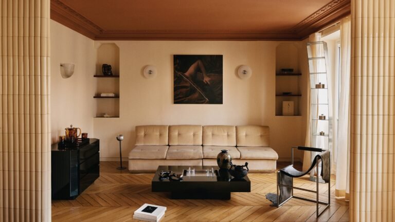 21 Luxe Chrome Home Accessories for 2025 Style