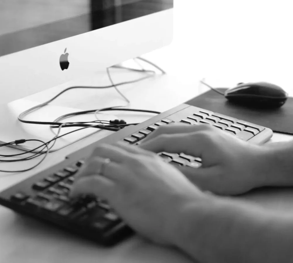 typing ChatbiHouse